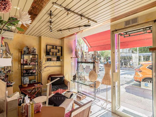 Vente Autre 1 pièce 38 m2 Antibes