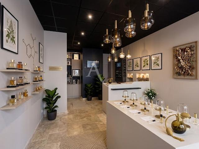 Vente Autre 1 pièce 50 m2 Paris 7ème