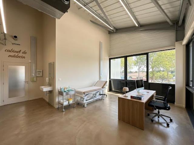Vente Fond de commerce 31 m2 Léguevin