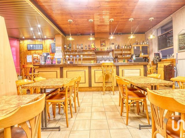 Vente Bar brasserie 129 m²