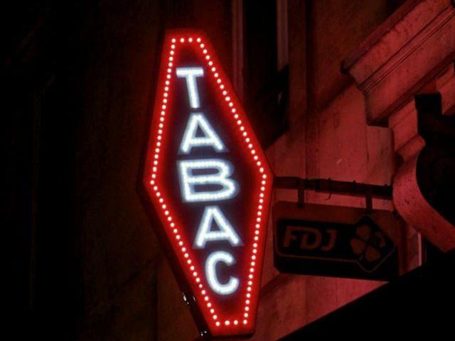 Vente Bar tabac 233 m²