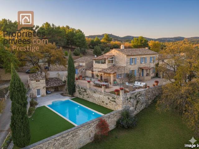 Vente Bastide 10 pièces 305 m2 Murs