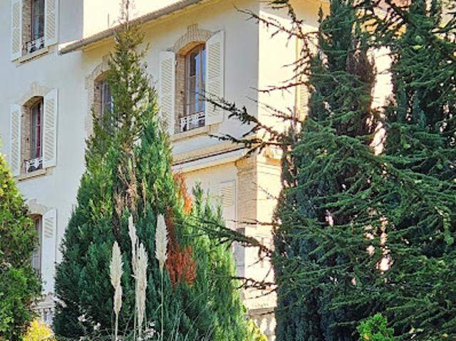 Vente Bastide 11 pièces 246 m2 Saint Georges de Commiers