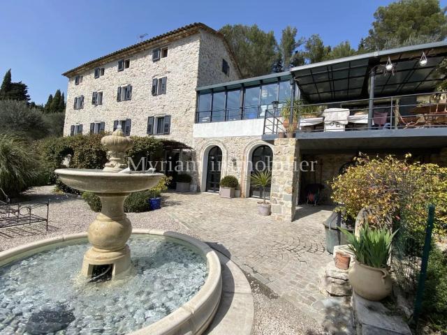 Vente bastide 12 Pièce s 460m² Grasse