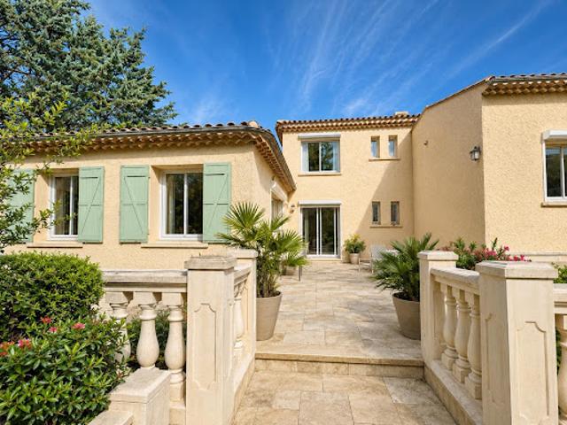 Vente Bastide 5 pièces 250 m2 Aix en Provence
