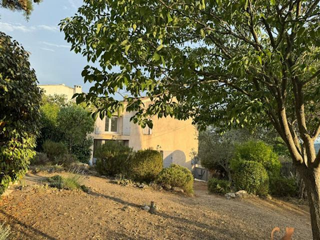 Vente Bastide 5 pièces 83 m2 Saint Saturnin lès Apt