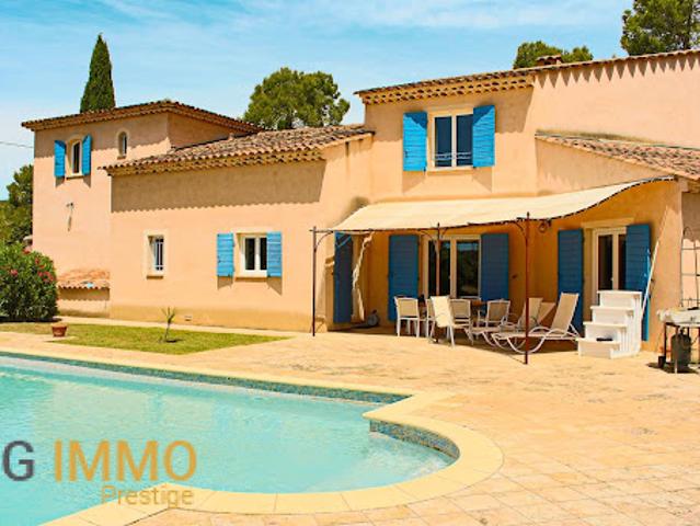 Vente Bastide 6 pièces 245 m2 Salernes