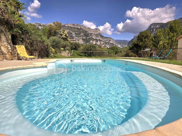 Vente Bastide 7 pièces 205 m2 Le Bar sur Loup
