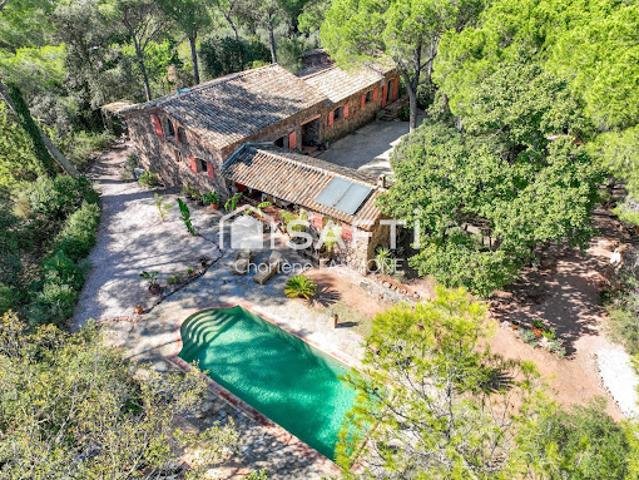 Vente Bastide 8 pièces 200 m2 Roquebrune sur Argens