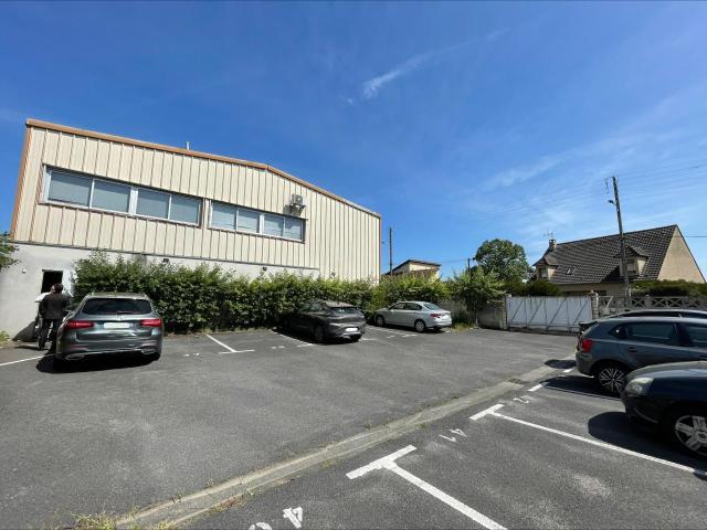 Vente bâtiment indépendant Éragny