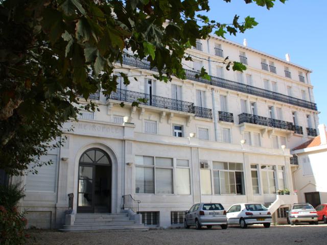 VENTE BIARRITZ APT T1bis QUARTIER DES HALLES