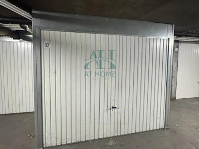 Vente Box 15 m2 Paris 10ème