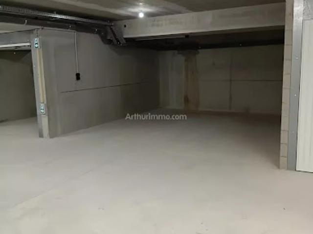 Vente Box 25.66 m2 Calvi