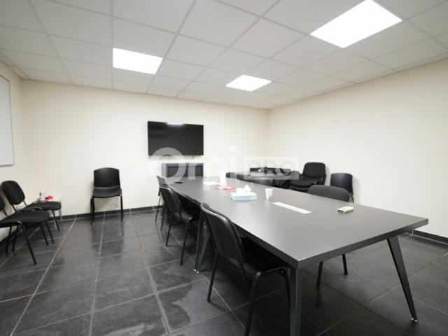Vente bureaux occupés Lyon 6 Proche métro et tram