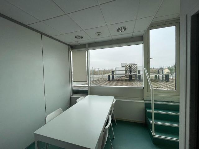 Vente bureaux Orléans Nord Est bien desservi