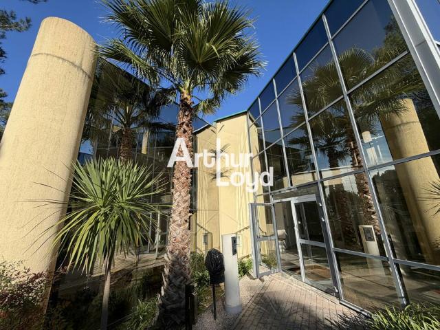 Vente bureaux Antibes Proximité A8 et gare routière Sophia Antipolis