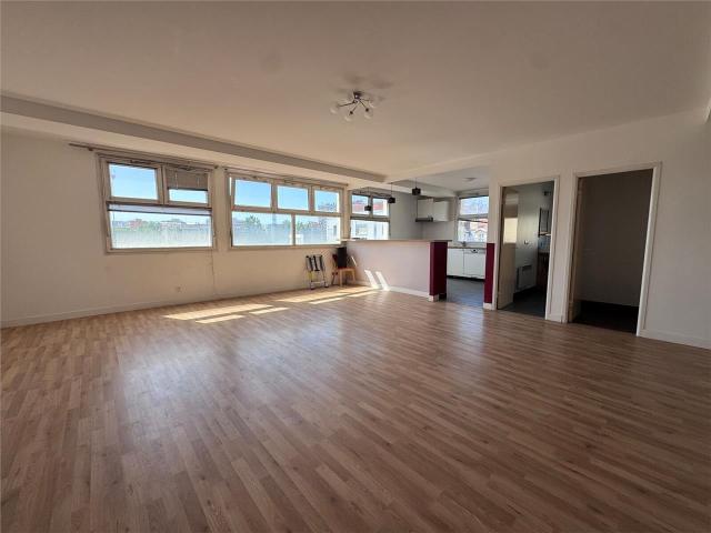 Vente bureaux Bagnolet Pied métro Gallieni & tram T3b