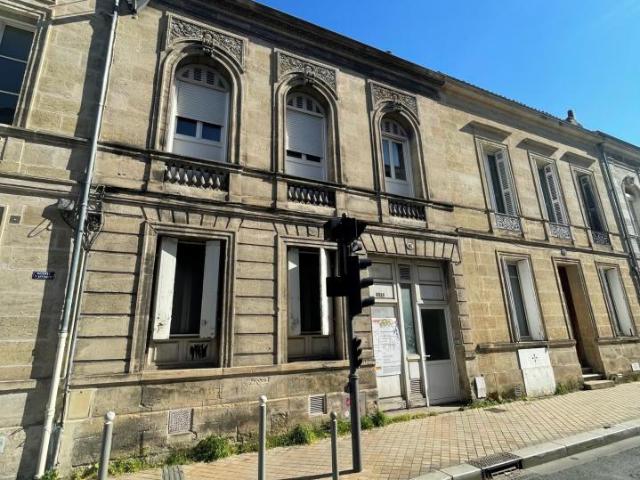 Vente bureaux Bordeaux Immeuble de santé et locaux professionnels