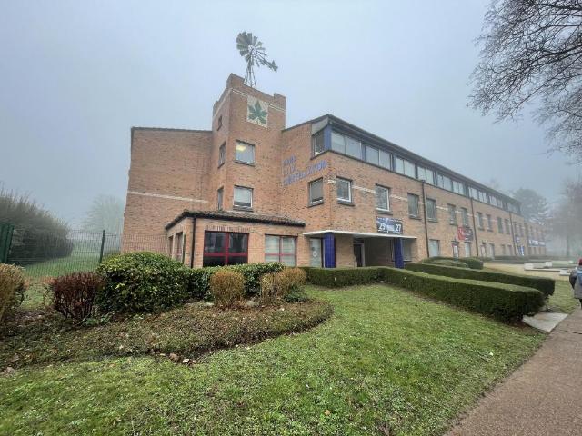 Vente bureaux Cergy 108 m² Immeuble en copropriété