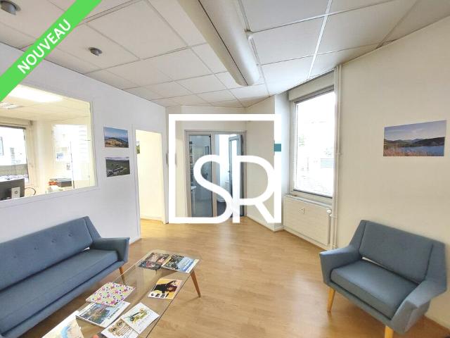 Vente bureaux Clermont Ferrand Quartier Carmes Gare et tram