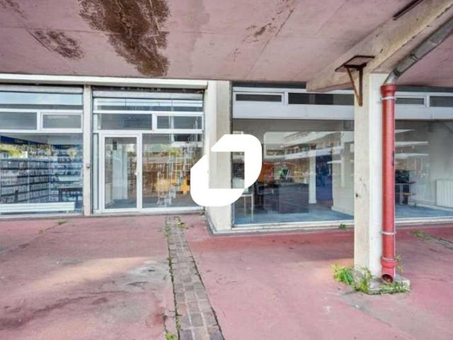 Vente bureaux Colombes Proche marché et transports