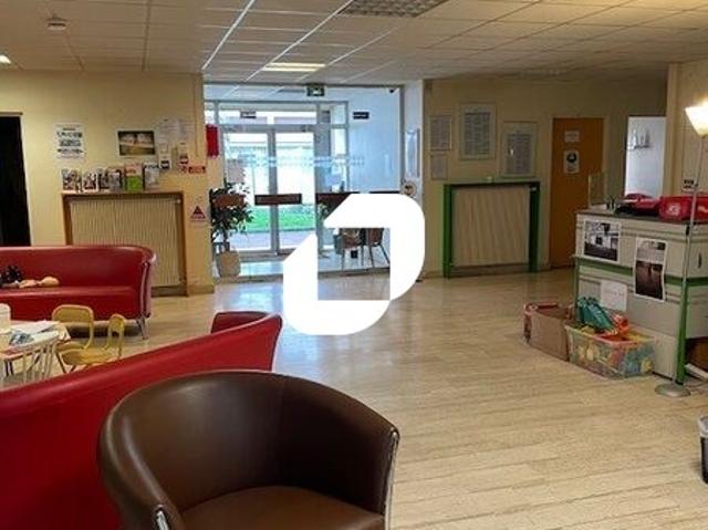 Vente bureaux Créteil Accès bus, autoroute et port fluvial