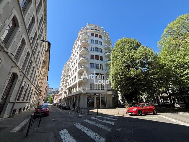 Vente bureaux Grenoble centre Proche gare, tram et bus