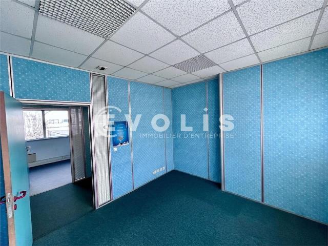 Vente bureaux Grigny 91 Proche RER, tram T12 et A6