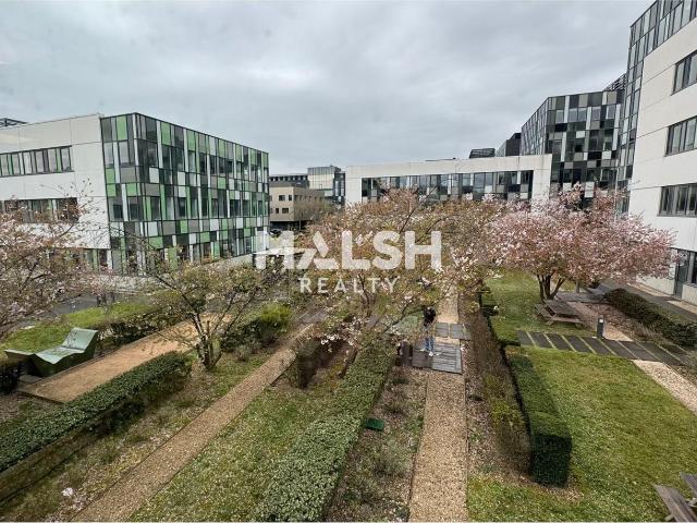 Vente bureaux Lyon 7 Proche tramway T10 et métro Stade de Gerland