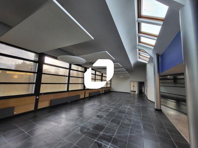 Vente bureaux La Madeleine Proche Vieux Lille et gare Lille Flandres