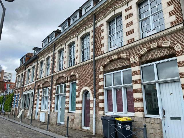 Vente bureaux Lille Proche citadelle et vue quai du Wault