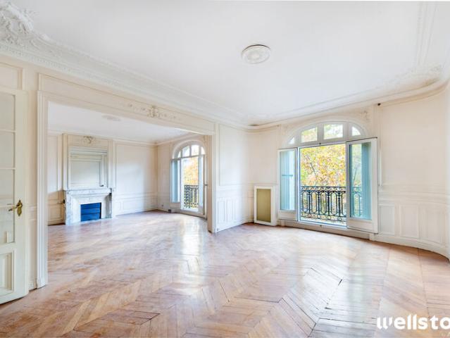 Vente bureaux Paris 12 Gare de Lyon et Quai de la Rapée