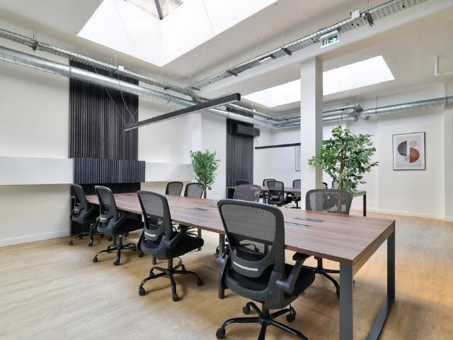Vente bureaux Paris 12 Proche Nation, 5 lignes de métro et RER A