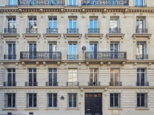 Vente bureaux prestige Paris 8 près Parc Monceau