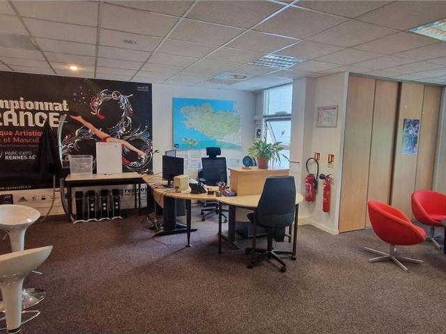 Vente bureaux Rennes CAP NORD Proche Vilaine et rocade