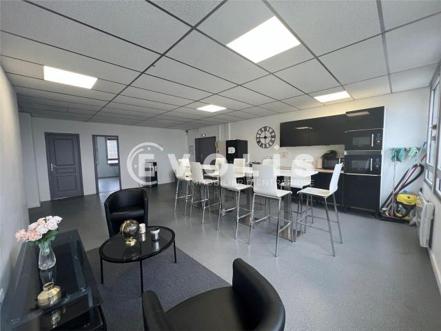 Vente bureaux Ris Orangis Proche RER D et Tram T12