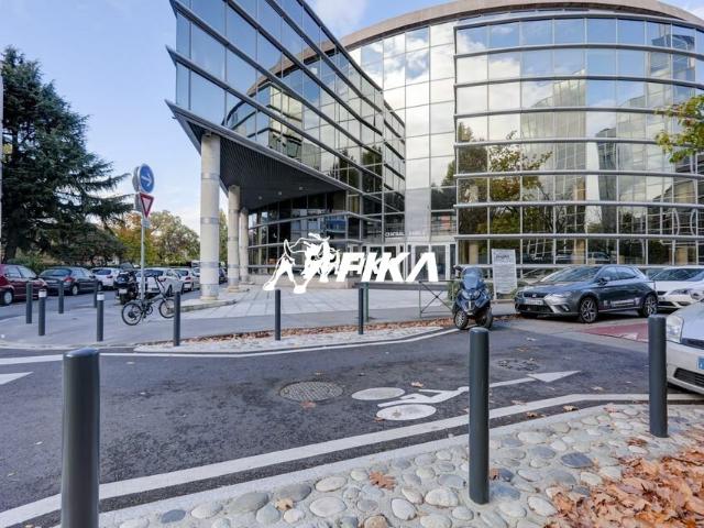 Vente bureaux Toulouse Central Parc, métro et périphérique