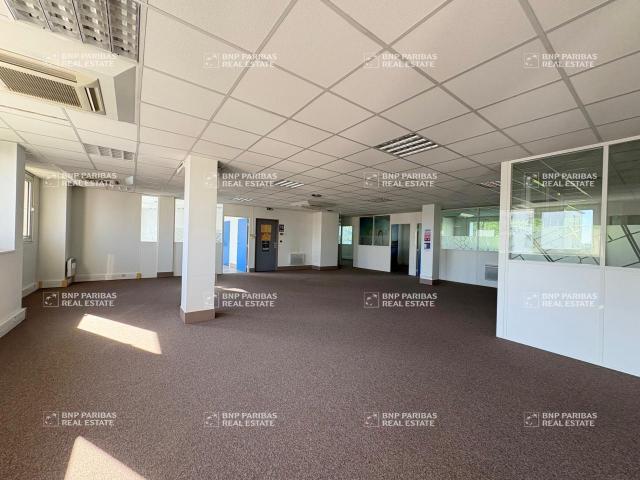 Vente bureaux Versailles Accessibles ERP et PMR