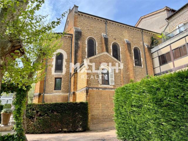 Vente bureaux Villefranche sur Saône Ancienne chapelle réhabilitée