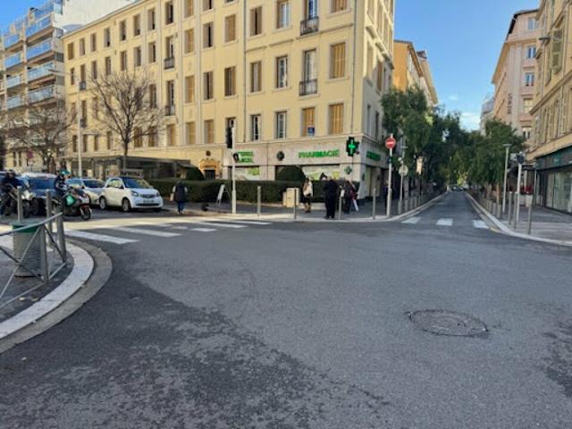 Vente Bureaux 0 pièces 140 m2 Nice