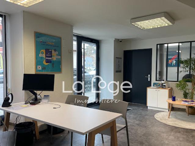Vente Bureaux 0 pièces 145 m2 Gap