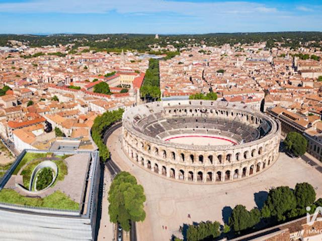 Vente Bureaux 0 pièces 172 m2 Nimes