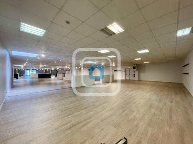 Vente Bureaux 0 pièces 1000 m2 Reims