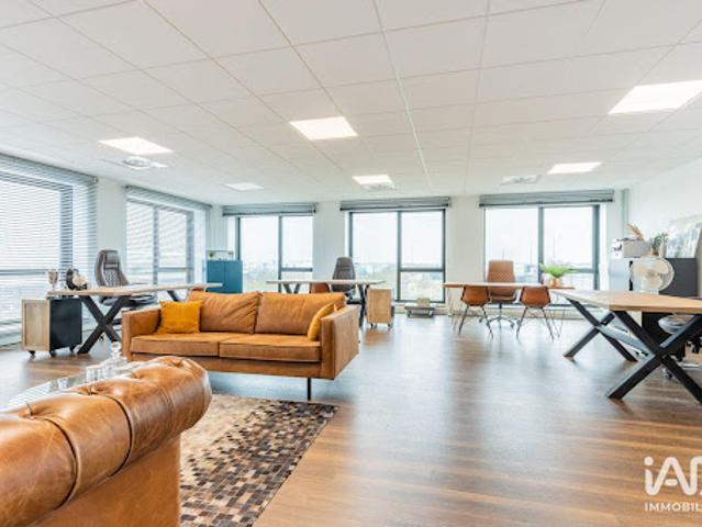 Vente Bureaux 0 pièces 123 m2 Lieusaint