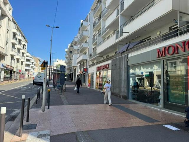 Vente Bureaux 0 pièces 120 m2 Antibes