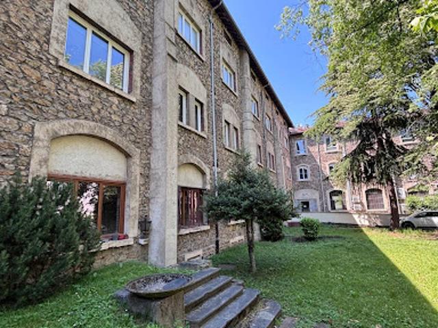 Vente Bureaux 0 pièces 4858 m2 Vienne