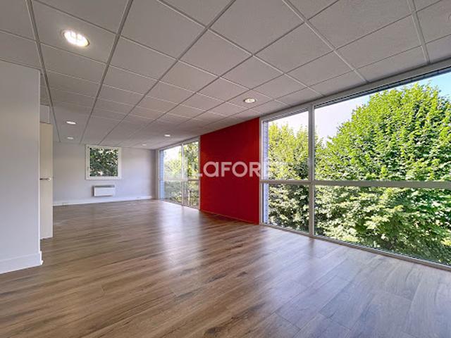 Vente Bureaux 192 m2 Elbeuf