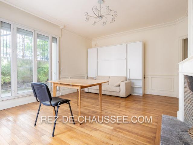 Vente Bureaux 1 pièce 40 m2 Paris 16ème