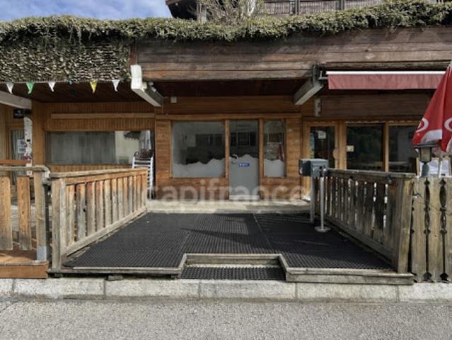 Vente Bureaux 1 pièce 47 m2 Le Grand Bornand