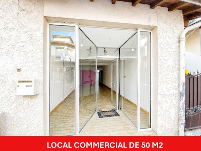 Vente Bureaux 1 pièce 50 m2 Cazaubon